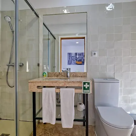 Perfect Flat * Lisboa